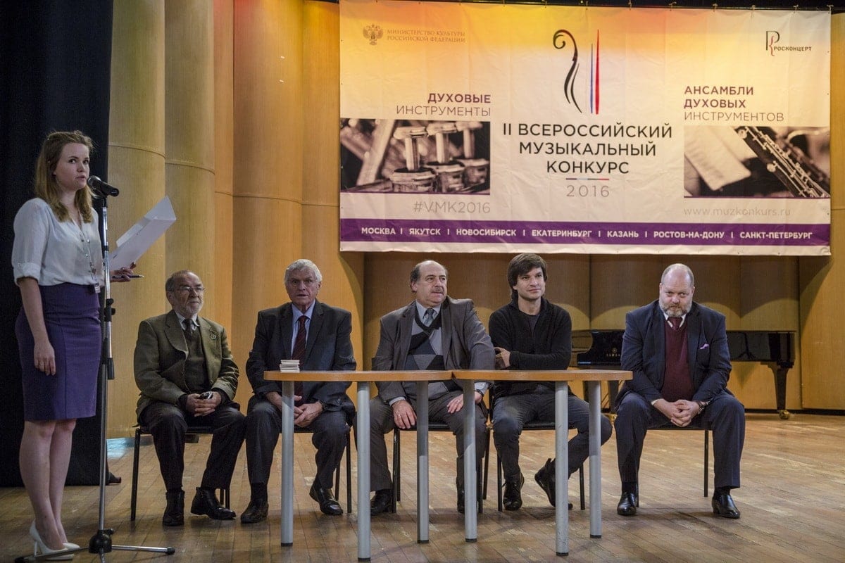 Поздравление на гитаре маме на Поздравление на гитаре маме на