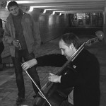 За выступление в подземном переходе Ярослав Судзиловский получил 1200 рублей. Фото - Захар Артемьев