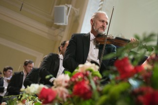 Алексей Бруни - концертмейстер РНО Алексей Бруни - концертмейстер РНО