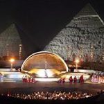 «Аида» у подножия пирамид в Гизе
