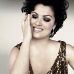 Анна Нетребко