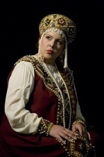 Елена Манистина в роли Любаши
