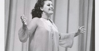 Елена Образцова