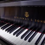 Рояль Steinway & Sons