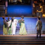 Опера на Рождество