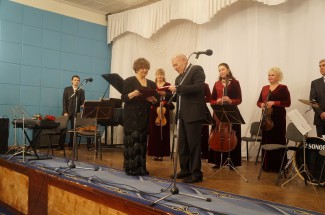 Поздравление губернатора Владимира Печеного. Фото: Мария Золотарева, MagadanMedia