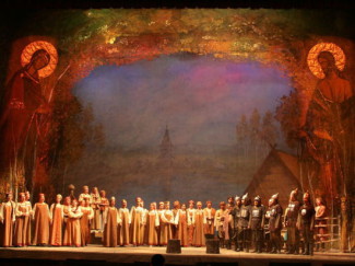 Сцена из оперы "Иван Сусанин" в Нижегородском театре