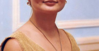 Юлия Лежнева