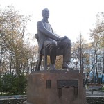 Памятник Рахманинову в Москву на Страстном бульваре