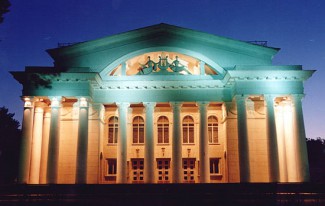 Саратовский театр оперы и балета Саратовский театр оперы и балета