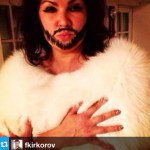 Нетребко с нарисованной бородой