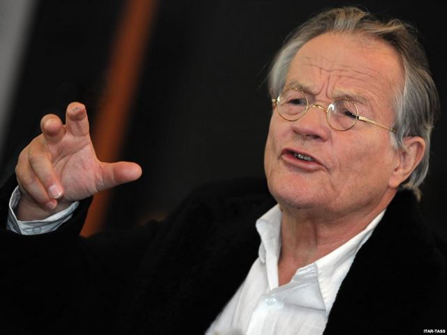 Петер штайн режиссер белая студия видео. Петер штайн c detmi. Немецкий режиссеры театра. Петер штайн. Немецкие режиссеры.