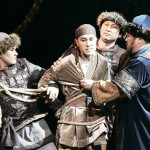 Опера "Абай" на сцене Казахского театра оперы и балета. Фото - Талгат Галимов