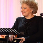 Елена Образцова