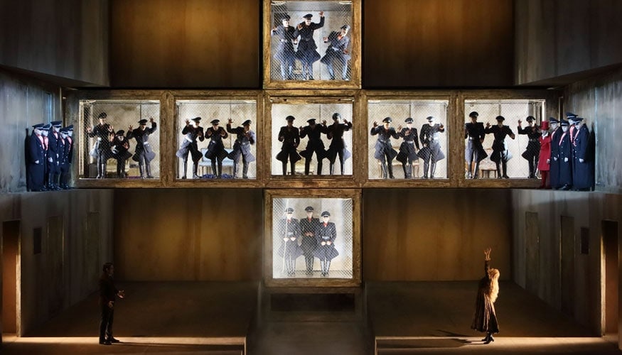 Опера Циммермана "Солдаты" на Зальцбургском фестивале. Фото - Bayerische Staatsoper Опера Циммермана "Солдаты" на Зальцбургском фестивале. Фото - Bayerische Staatsoper