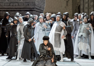 Христиан и мусульман отличить легко - по цвету. Фото - Salzburger Festspiele / Monika Rittershau Христиан и мусульман отличить легко - по цвету. Фото - Salzburger Festspiele / Monika Rittershau