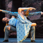 Анна Тихомирова и Антон Овчаренко в дуэте на песню Синатры. Фото - М. Логвинов