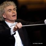 Саймон Рэттл. Фото - Peter Adamik