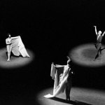 Сцена из балета «Легенда о любви» в постановке Юрия Григоровича с участием заслуженного артиста РСФСР Мариса Лиепы (справа). 5 декабря 1971 года. Фото: РИА "Новости"