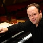 Александр Гиндин