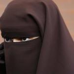 Зрительницу в никабе попросили удалиться