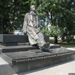 Памятник Георгию Свиридову в Курске