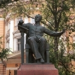 Памятник П. И. Чайковскому перед Московской консерваторией