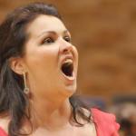 Анна Нетребко