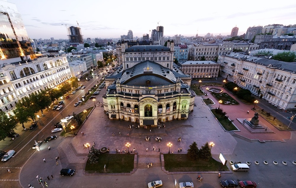 Театр в украине