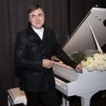 Олег Маршев