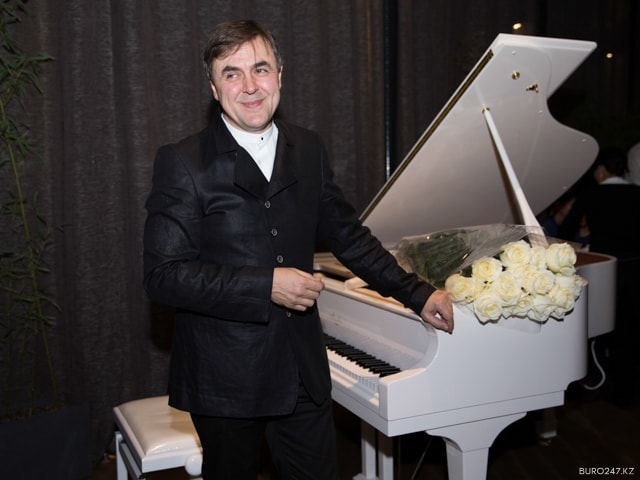 Олег Маршев Олег Маршев