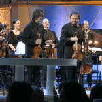 Церемония представления скрипок