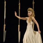 София Хилл в роли Персефоны — наполовину человек, наполовину античная статуя. Фото - Алексей Гущин