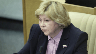 Елена Драпеко. Фото - Владимир Суворов/ИЗВЕСТИЯ Елена Драпеко. Фото - Владимир Суворов/ИЗВЕСТИЯ