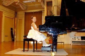 Анна Лукив Анна Лукив