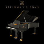 В Ижевске распаковали концертные рояли фирмы «Steinway & Sons»