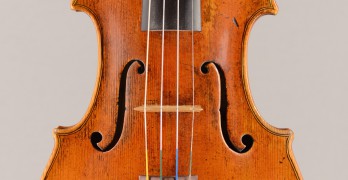 В Москве похищены две редкие скрипки