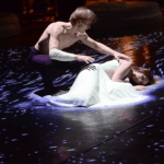 "По ту сторону тени" в МАМТе. Фото - Владимир Суворов/"Известия"