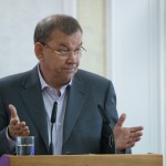 Владимир Урин