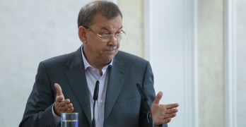 Владимир Урин