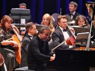 Владивосток насладился леворучным концертом Прокофьева
