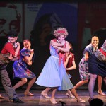 Сцена из оперы "Не только любовь". Фото: Анатолий Медведь/РГ