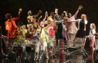 Сцена из оперы "СО 2". Фото © Marco Brescia & Rudy Amisano/teatroallascala.org