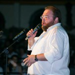 Выступает Максим Пастер. Фото: Вадим Кондратьев