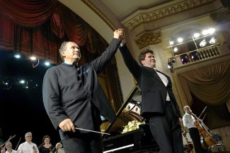 Дмитрий Лисс и Денис Мацуев. Фото:  Виталий Пустовалов