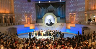 1 июля 2015 в Концертном зале имени Чайковского состоялась церемония награждения лауреатов XV Международного конкурса им. П. И. Чайковского.