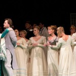 Режиссер Сергей Арцибашев и сценограф Сергей Бархин сделали спектакль «Евгений Онегин» похожим на спиритический сеанс, который никого не оставляет равнодушным