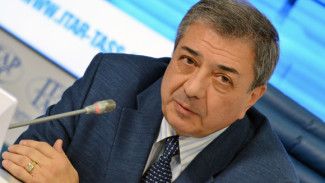 Андрей Петров