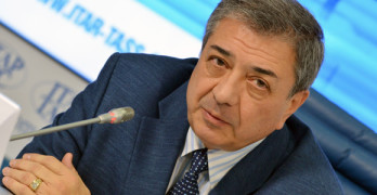 Андрей Петров