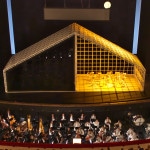 Сцена и оркестр. Фото - Федор Борисович / golos-publiki.ru